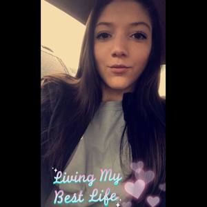 Meet your Posher, Mia